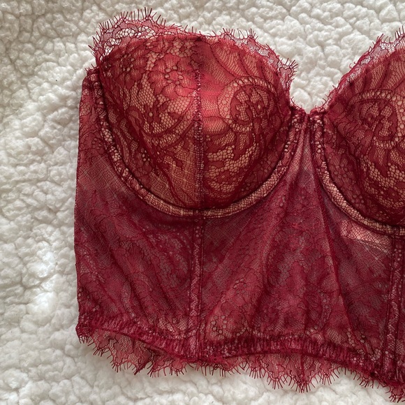 VS Bustier Bra - Picture 2 of 6